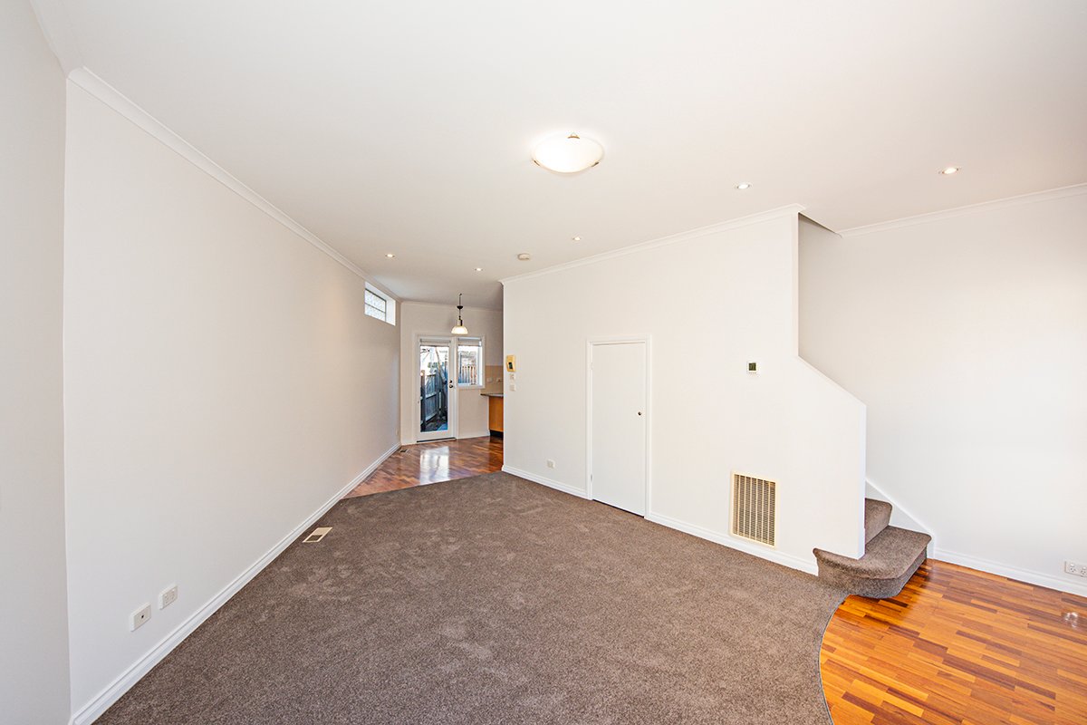 Gallery: 5/15-19 Begonia Road