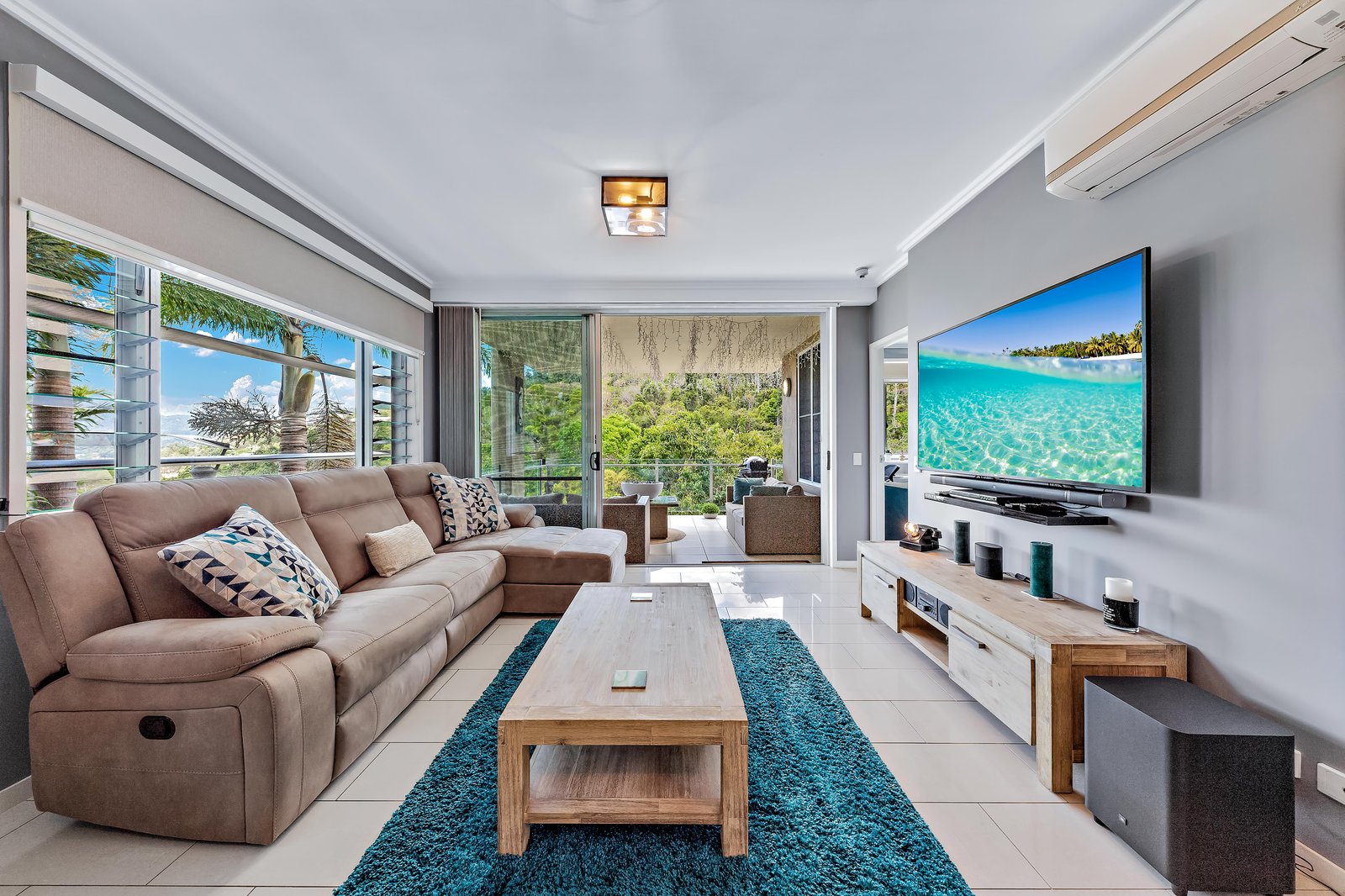 5/15 Flame Tree Court AIRLIE BEACH 4