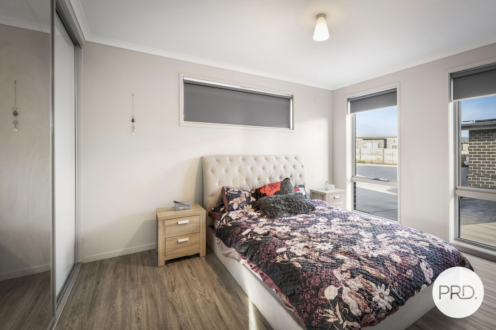 5/15 Horsham Road OAKDOWNS 10