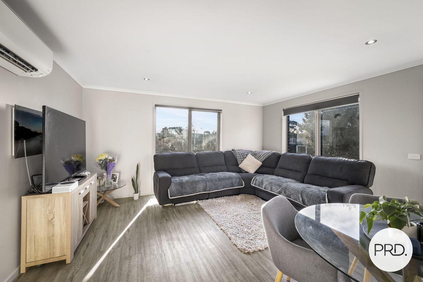 5/15 Horsham Road OAKDOWNS 20