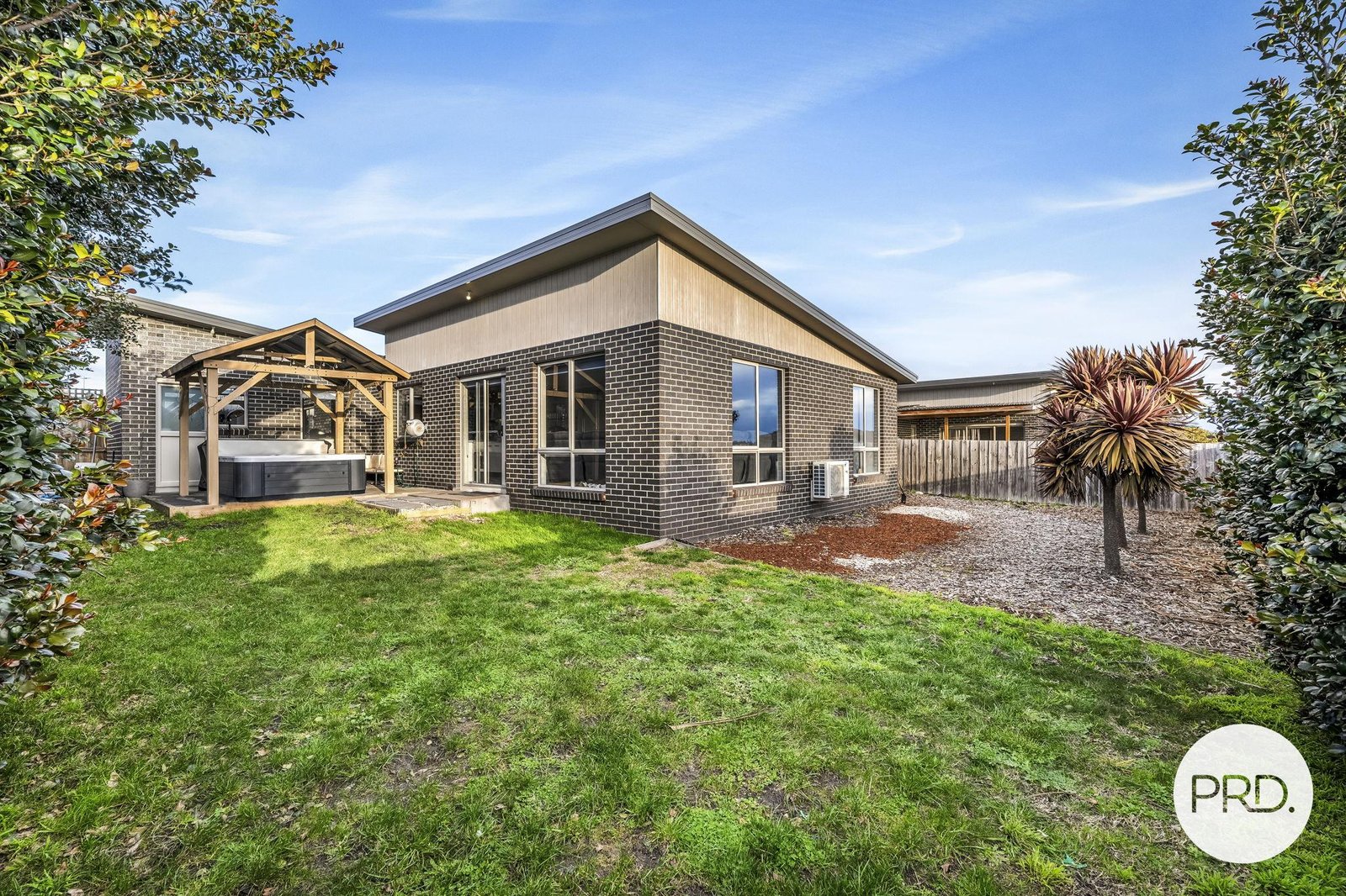 5/15 Horsham Road OAKDOWNS 26