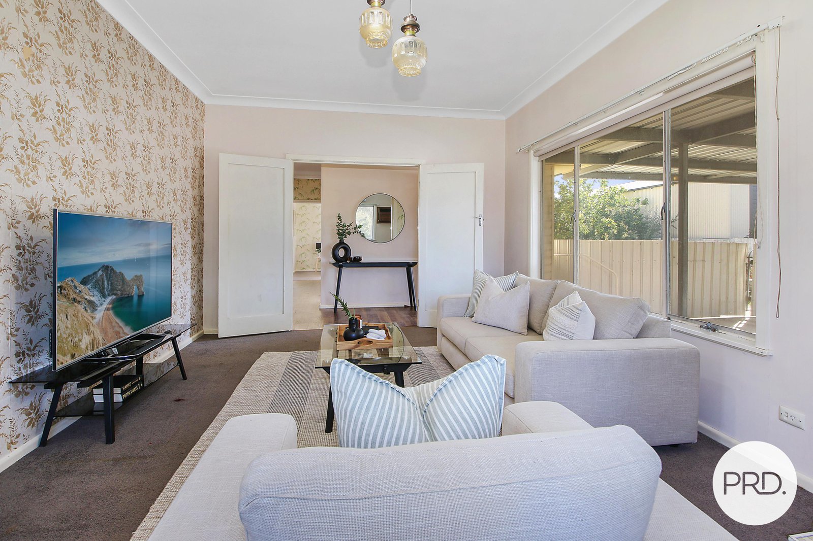 515 Kemp Street LAVINGTON 4