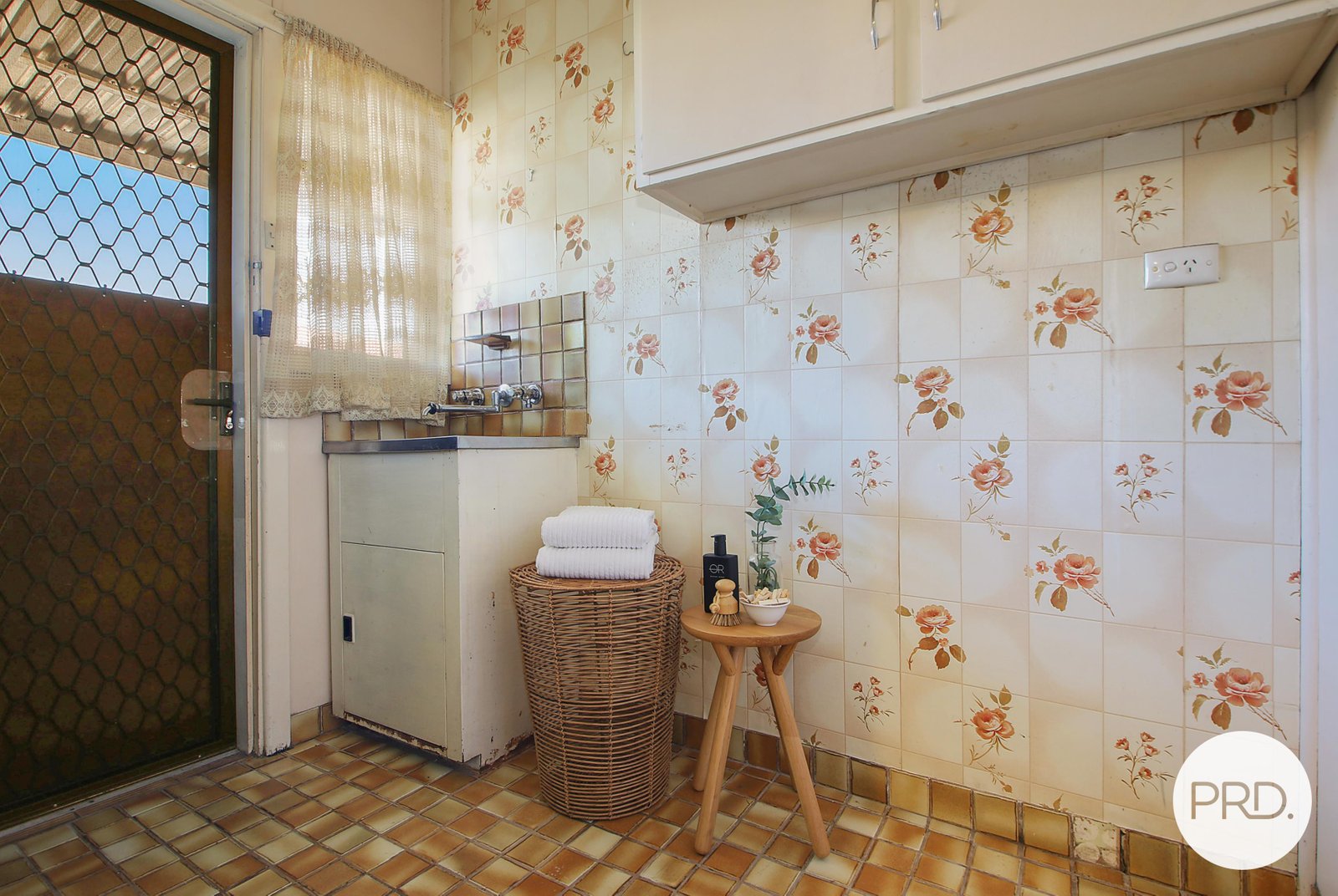 515 Kemp Street LAVINGTON 14