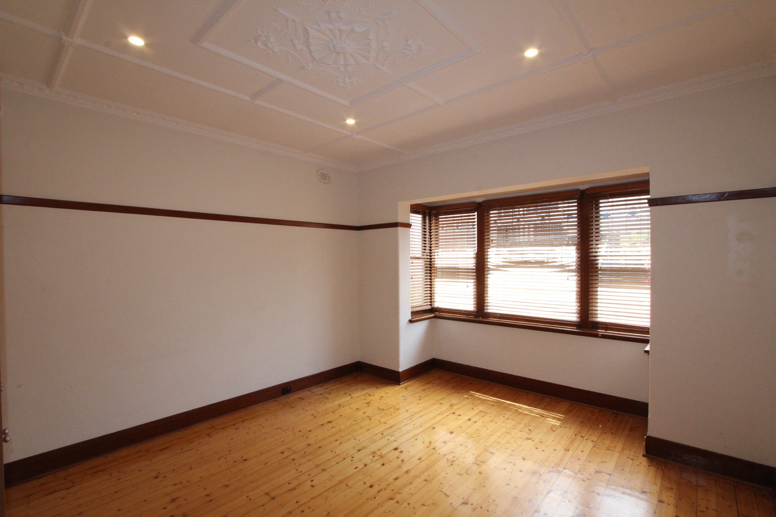 Real Estate and Property in 5/15 Ormond Esplanade, Elwood, VIC