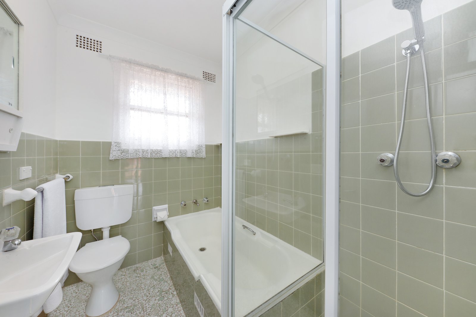 5/15 Unsted Crescent HILLSDALE 6