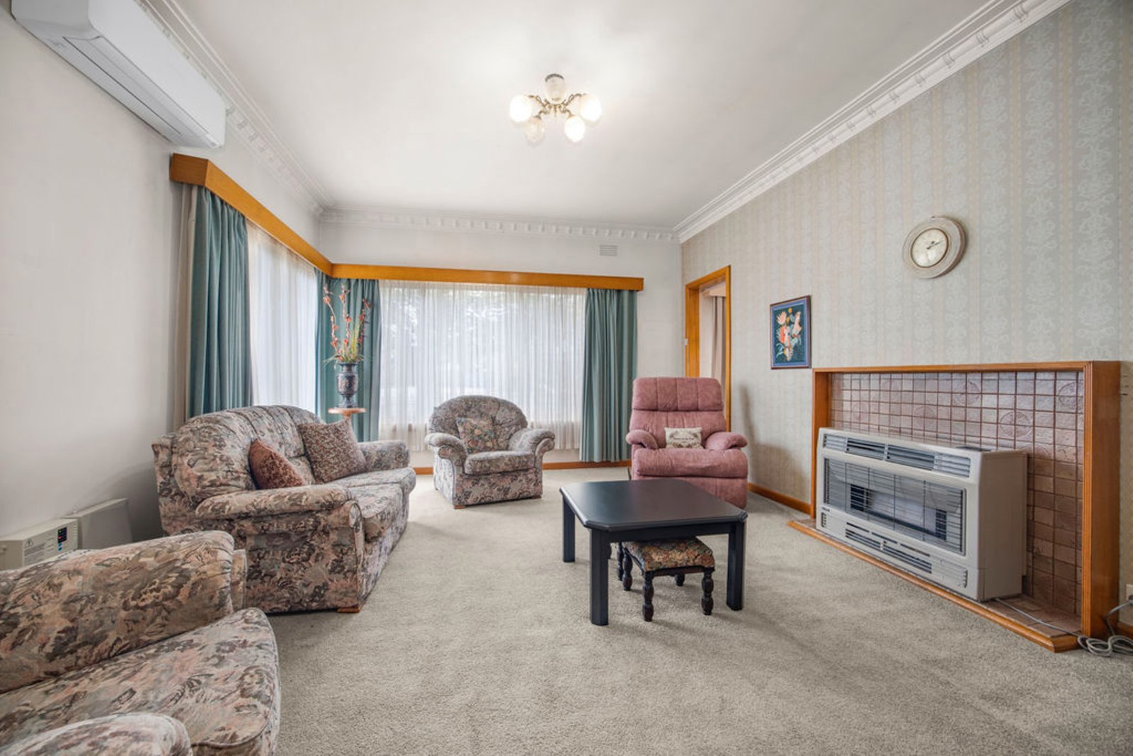 Gallery: 515 Walker Street
