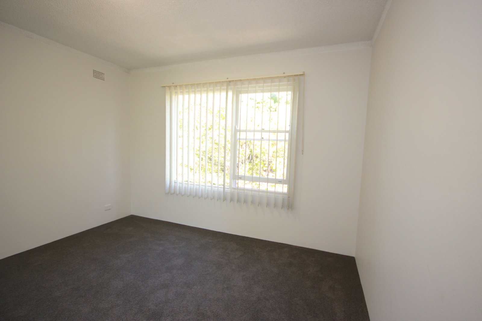 5/152 Russell Avenue DOLLS POINT 5