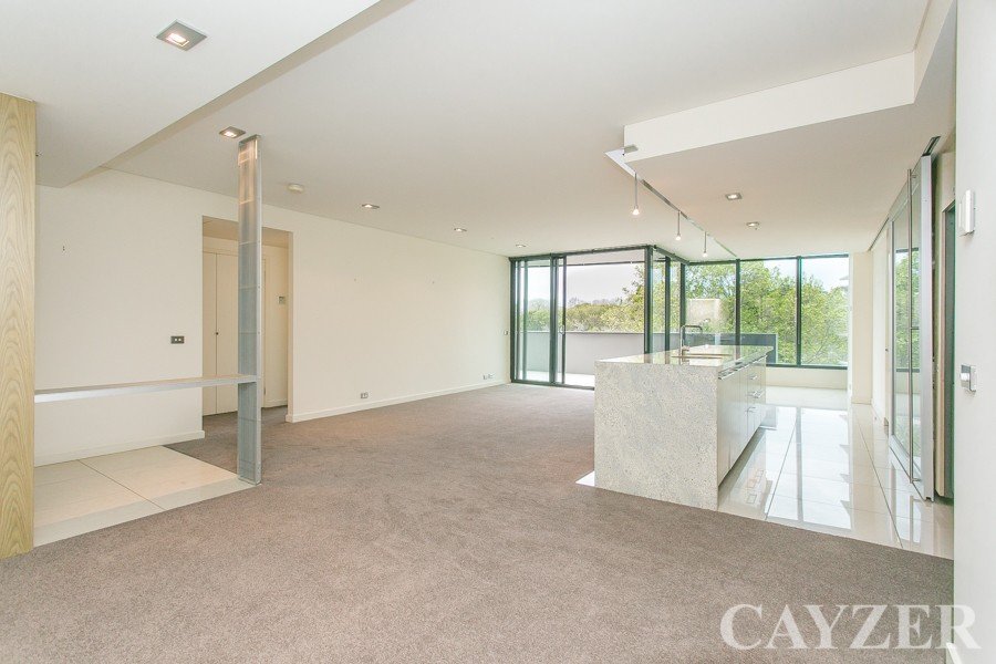 Gallery: 515/250 St Kilda Road