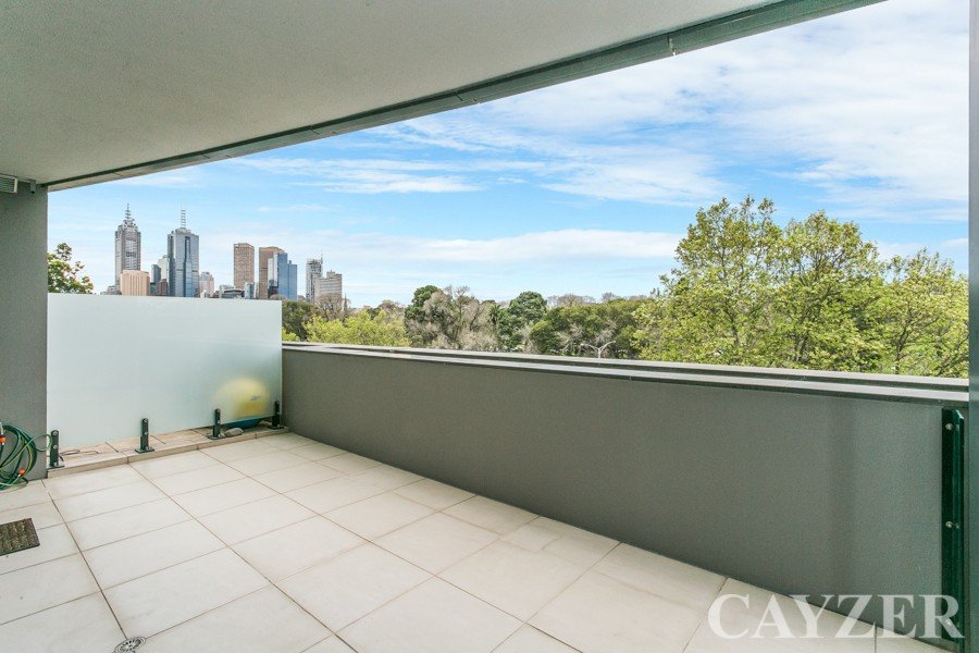 Gallery: 515/250 St Kilda Road