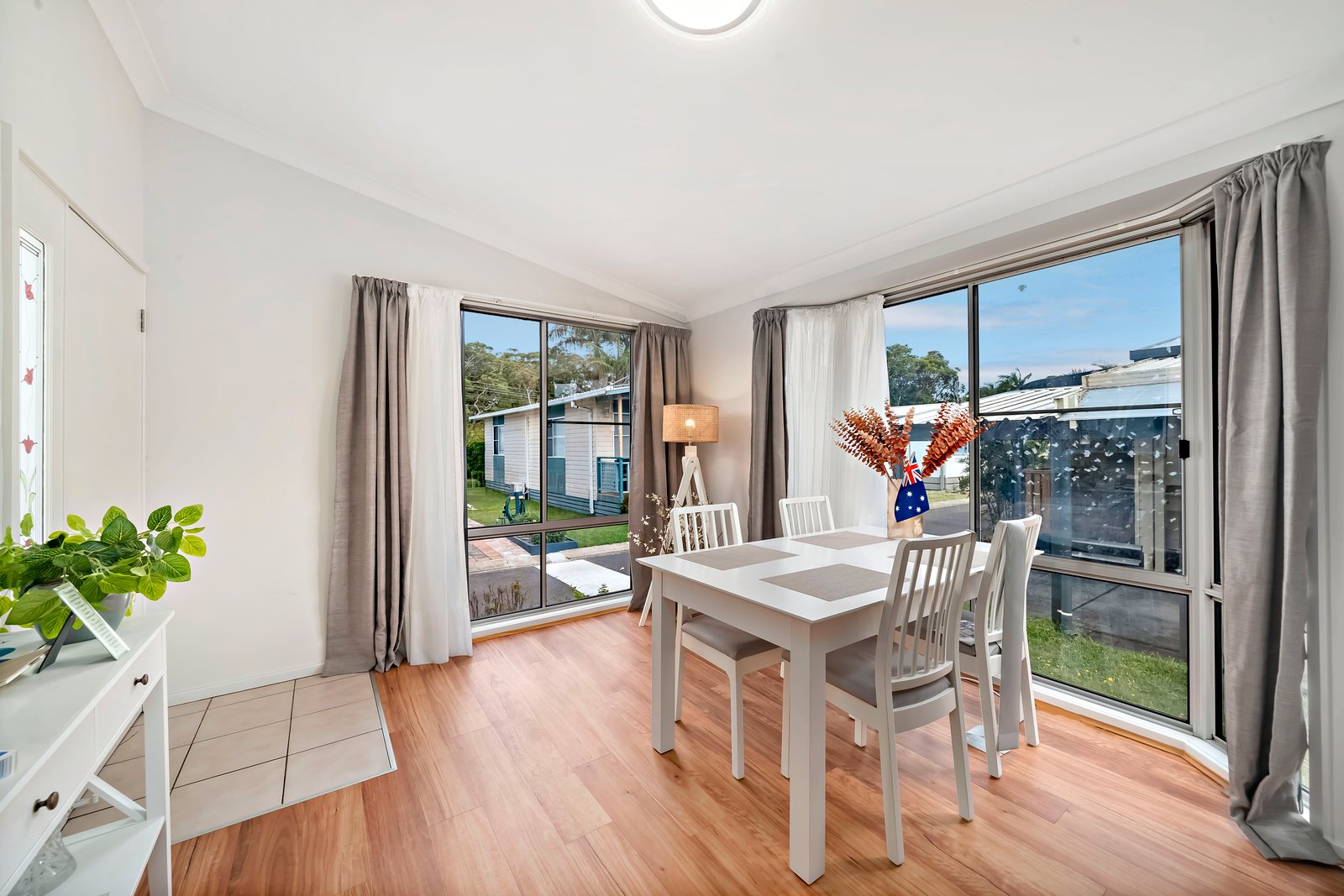 51/536 Gan Gan Road ONE MILE 2