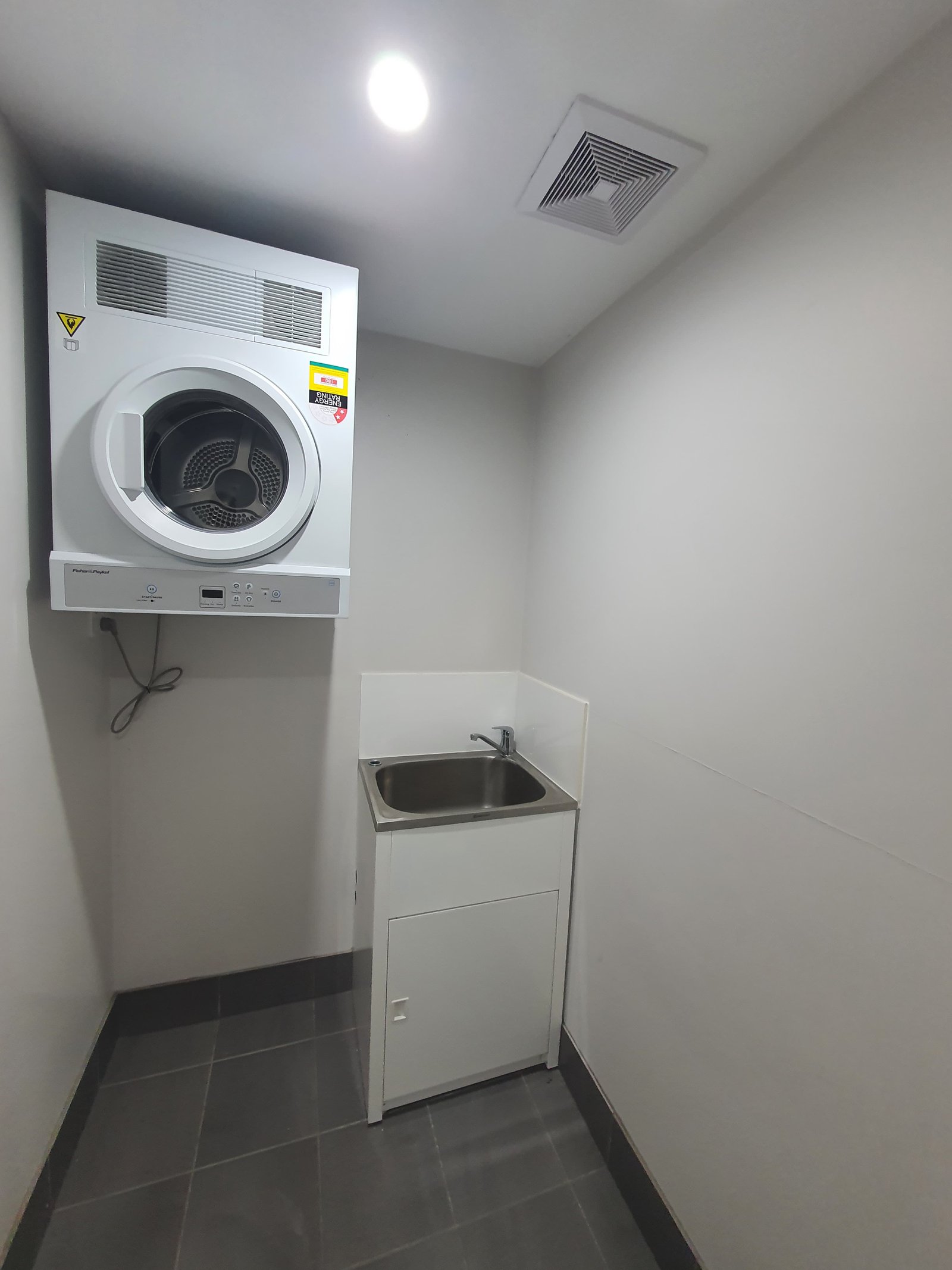 51/54 Macquarie Street LIVERPOOL 9