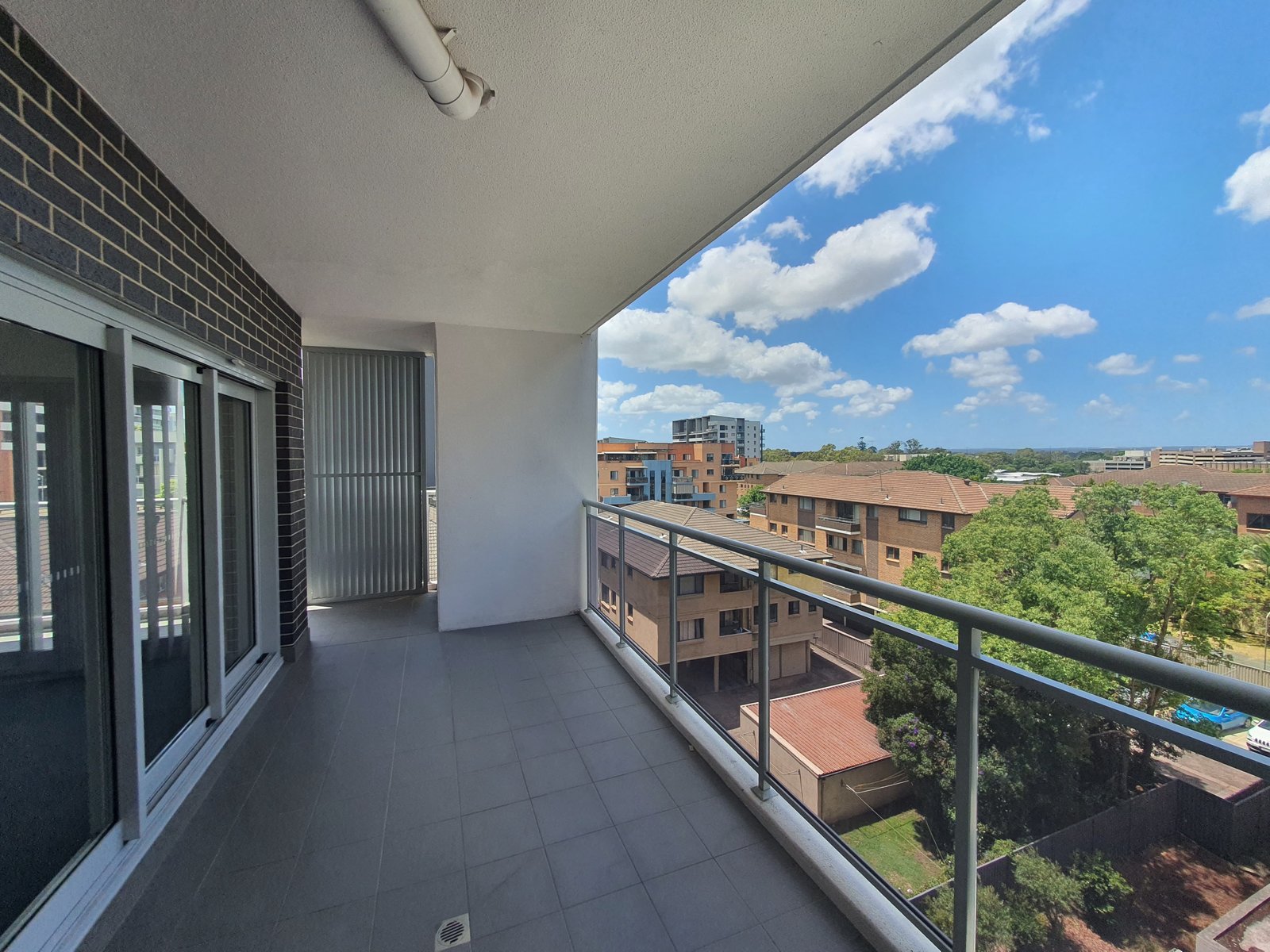 51/54 Macquarie Street LIVERPOOL 10