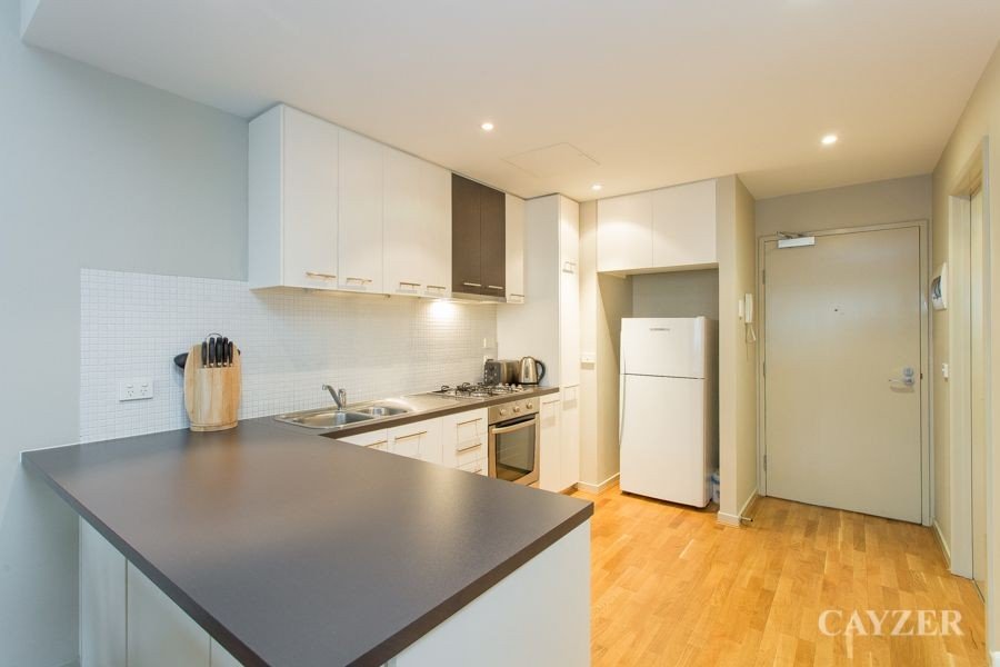 Gallery: 515/54 Nott Street