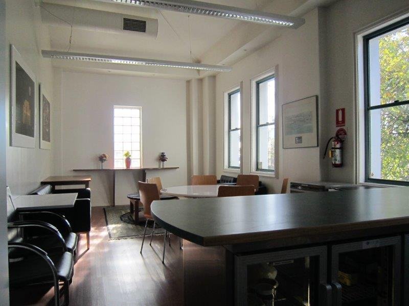 Gallery: 5/156-160 Drummond Street