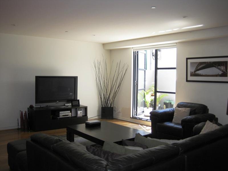 Gallery: 5/156 Bay Street