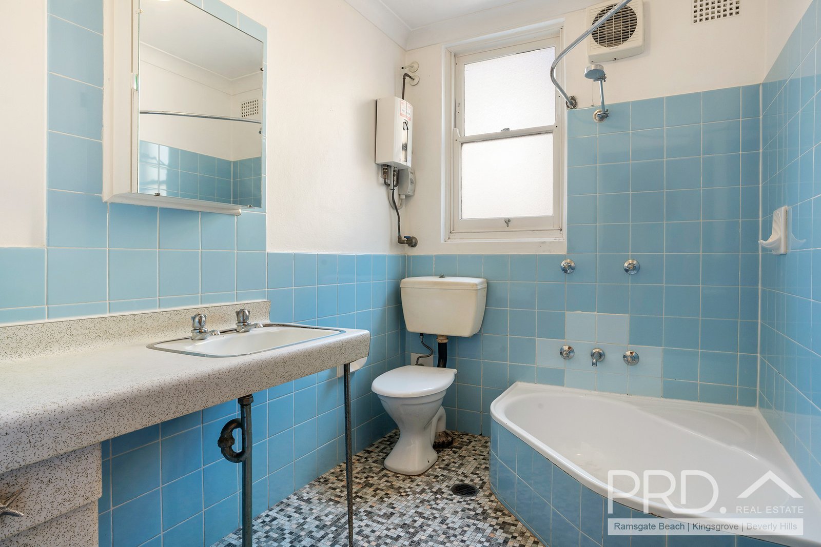 5/157 Russell Avenue DOLLS POINT 6