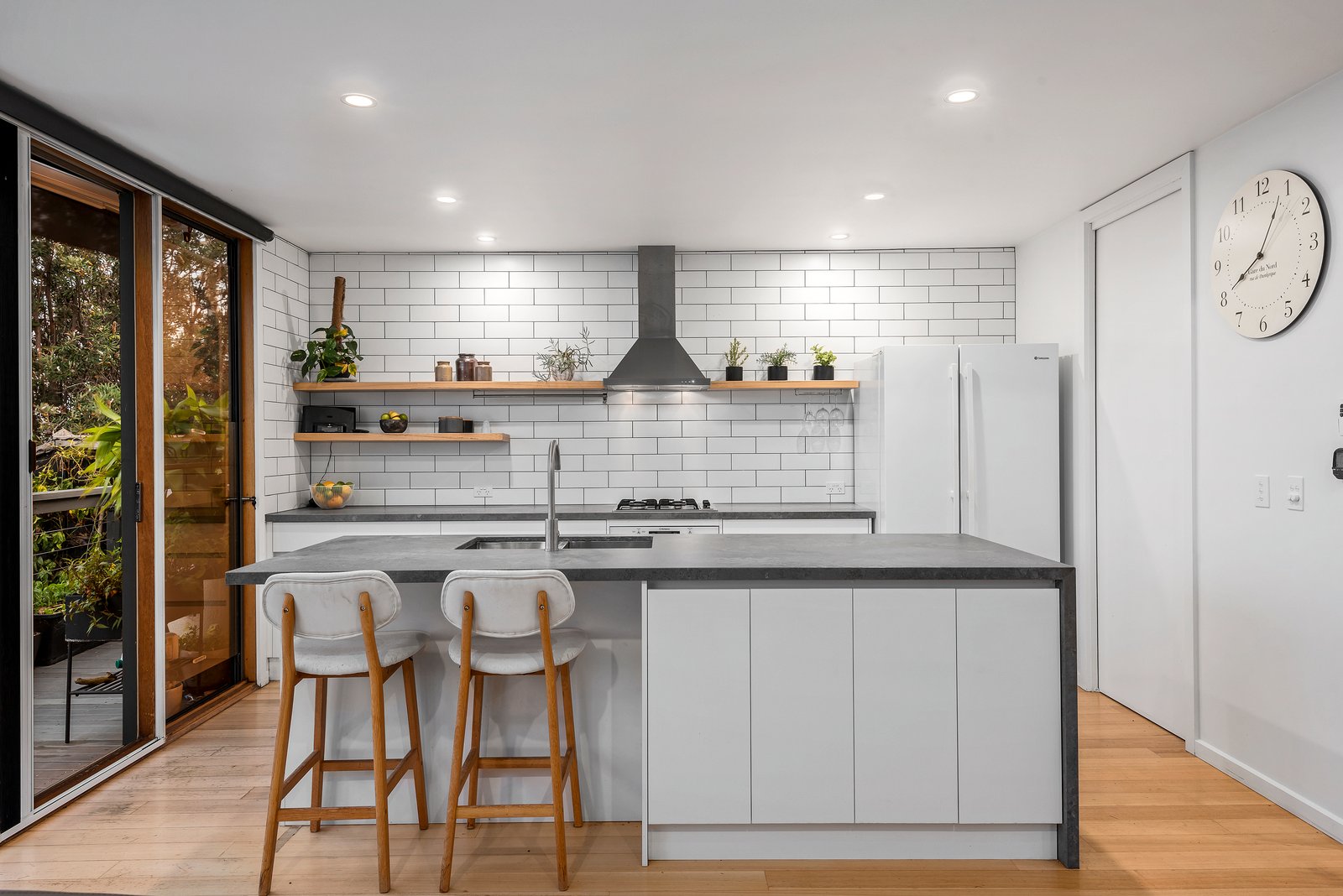 Real Estate and Property in 5/158-160 The Parade, Ocean Grove, VIC