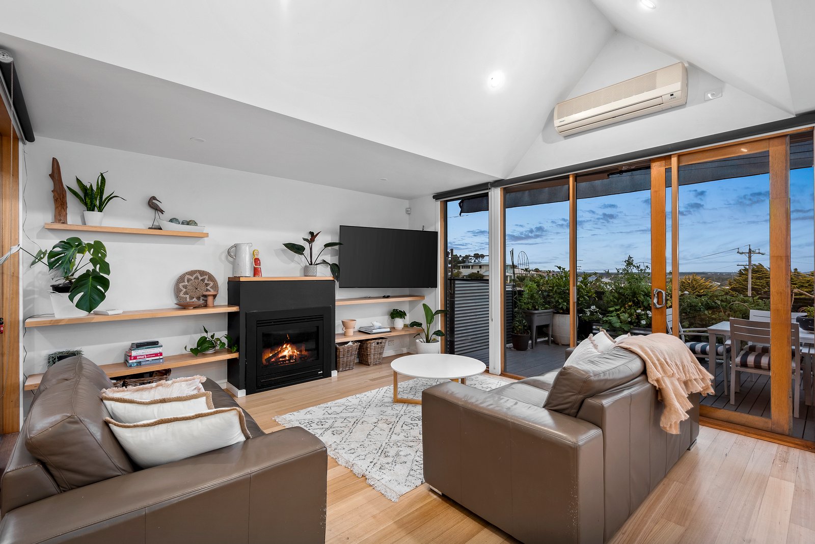 Real Estate and Property in 5/158-160 The Parade, Ocean Grove, VIC