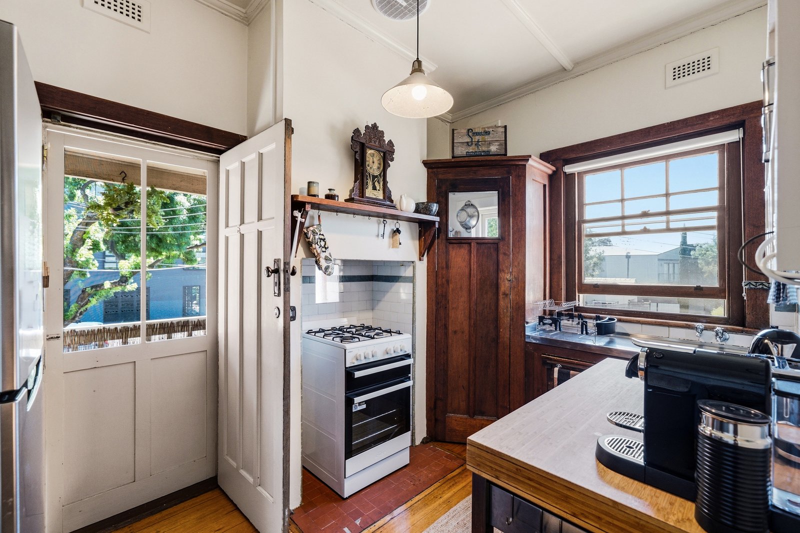 Gallery: 5/158 Chapel Street