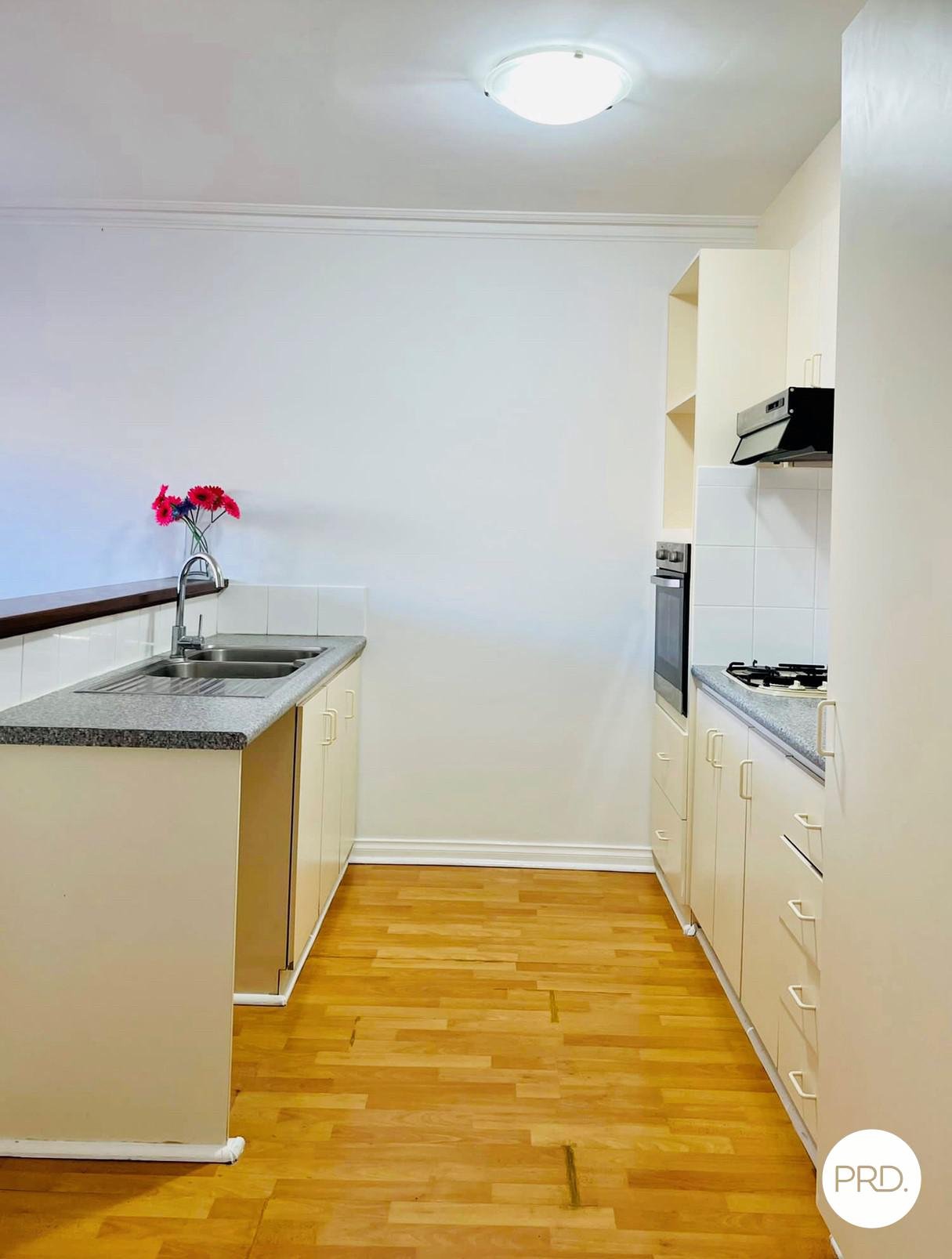 5/16-18 Carr Street WEST PERTH 3