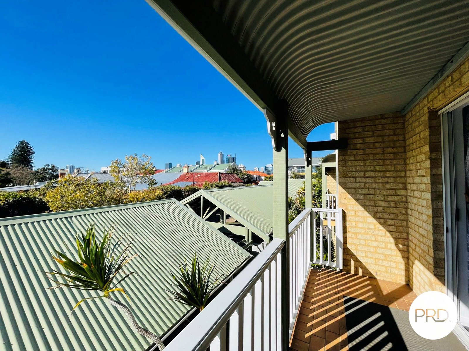 5/16-18 Carr Street WEST PERTH 9