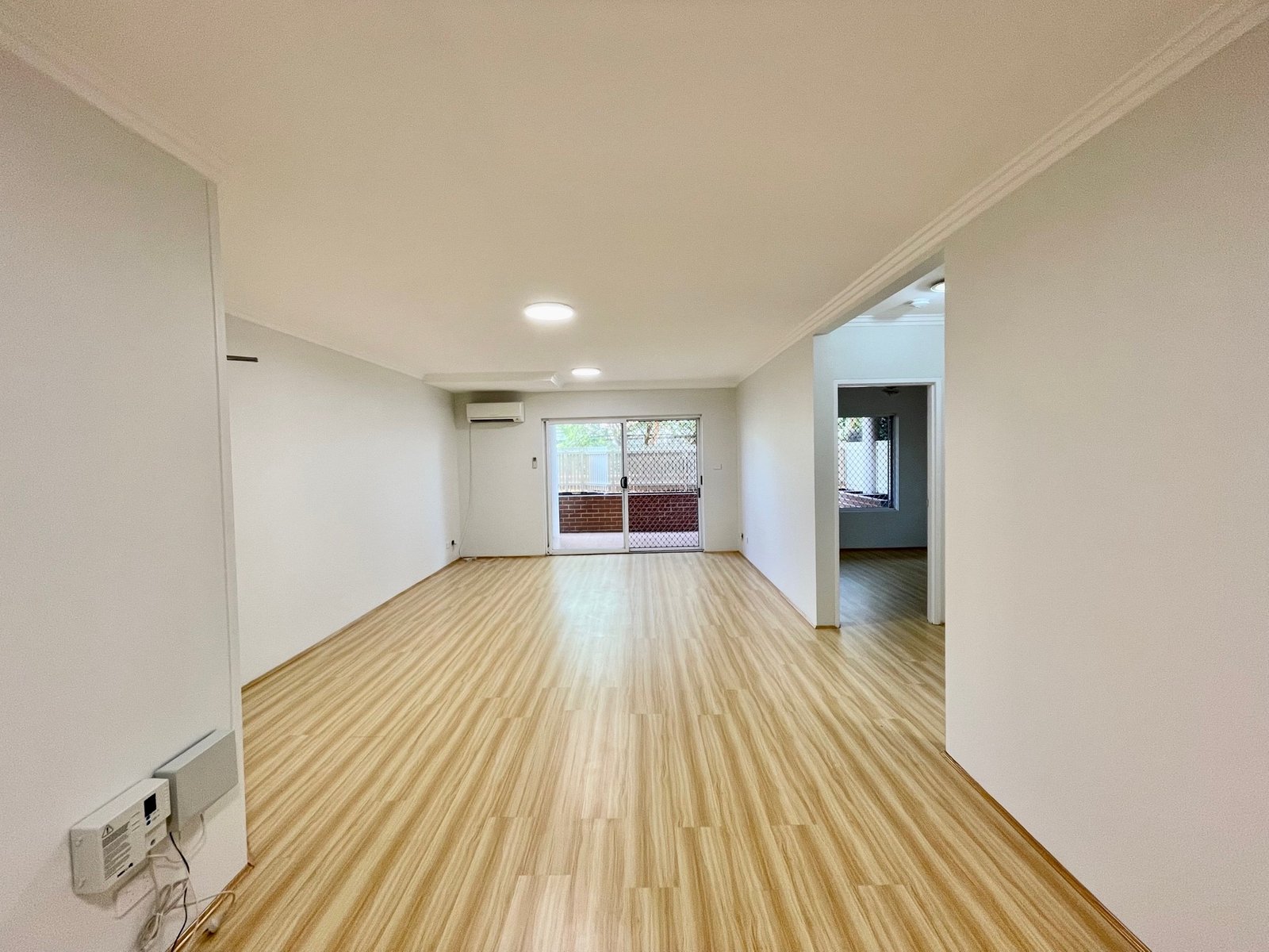 5/16-18 Fifth Avenue BLACKTOWN 3