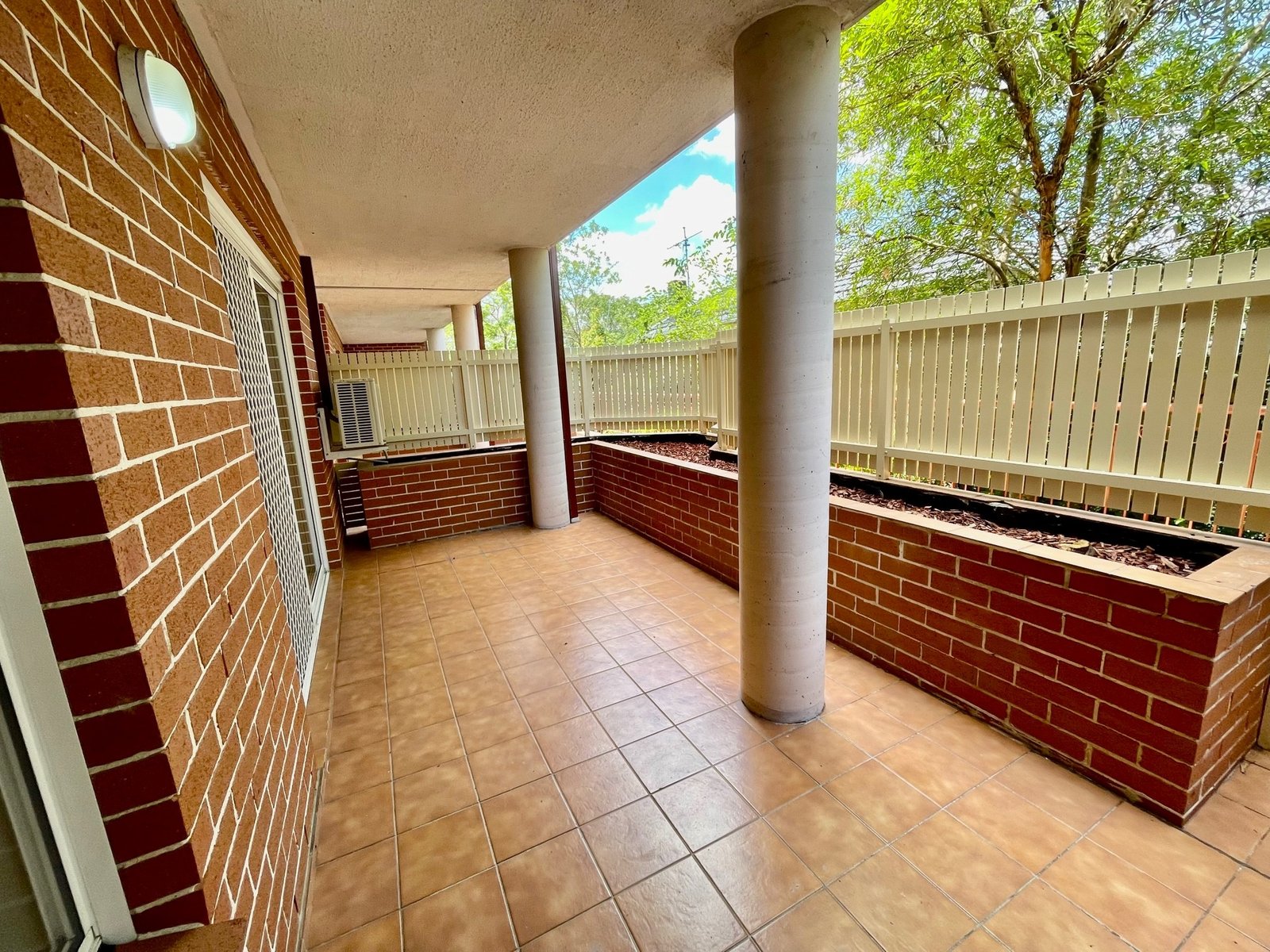 5/16-18 Fifth Avenue BLACKTOWN 7