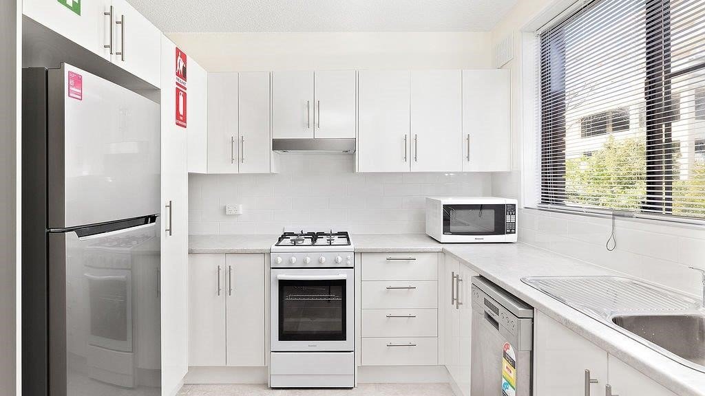 5/16 Messines Street SHOAL BAY 10