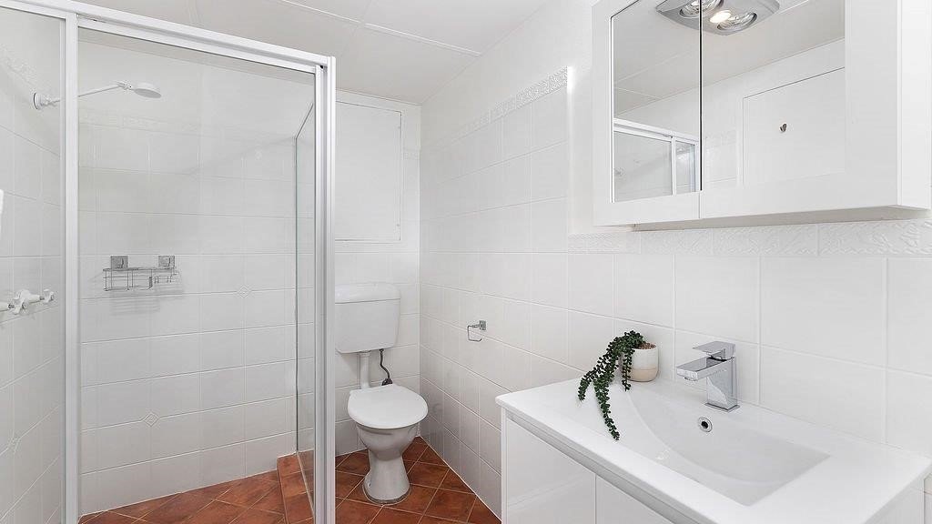 5/16 Messines Street SHOAL BAY 11