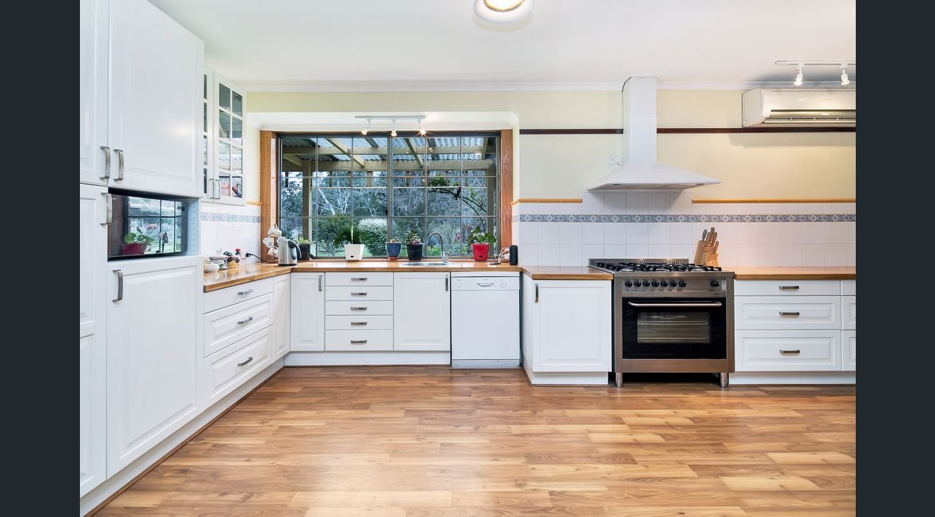 Gallery: 516 Navigators Road
