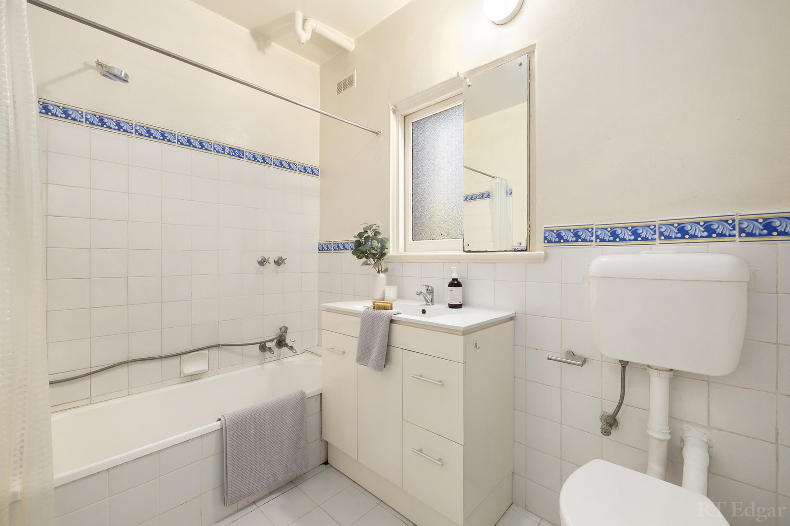 Real Estate and Property in 5/161 Alexandra Avenue, Toorak, VIC