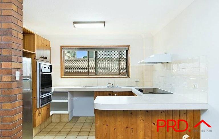 5/17-19 Surf Parade BROADBEACH 4