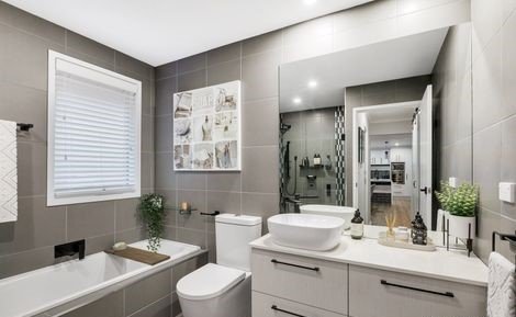 Real Estate and Property in 5/17 Fullwood Parade, Doncaster East, VIC