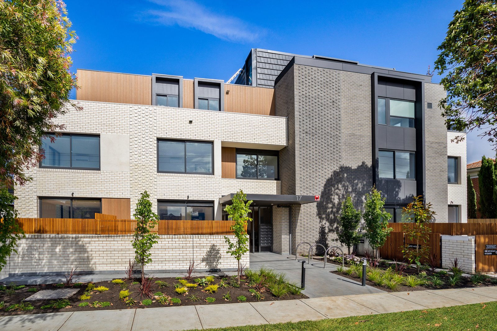 Real Estate and Property in 5/17 Loranne Street, Bentleigh, VIC