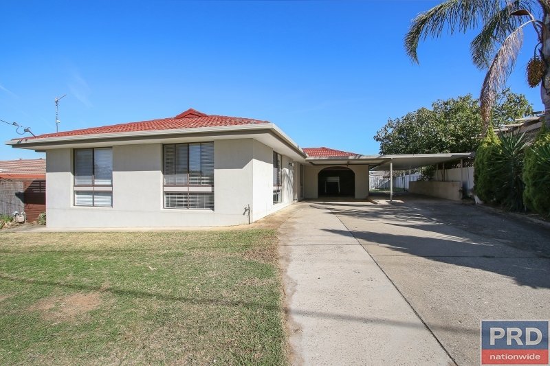 517 Nagle Road LAVINGTON 1