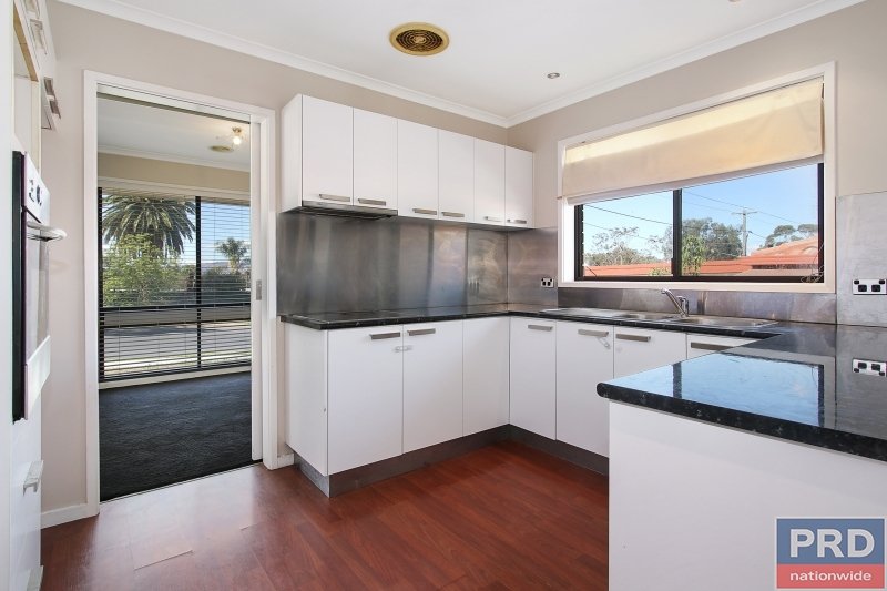 517 Nagle Road LAVINGTON 2