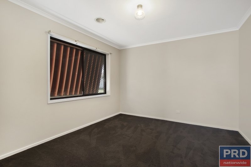 517 Nagle Road LAVINGTON 9