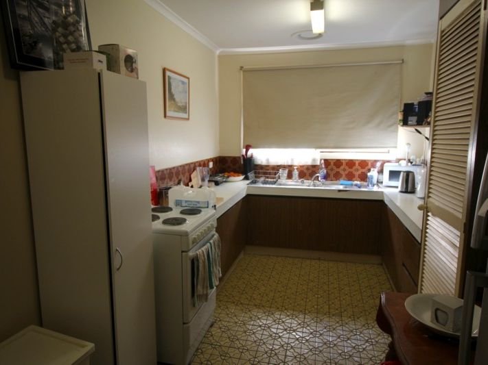 Gallery: 5/170 Centre Dandenong Road