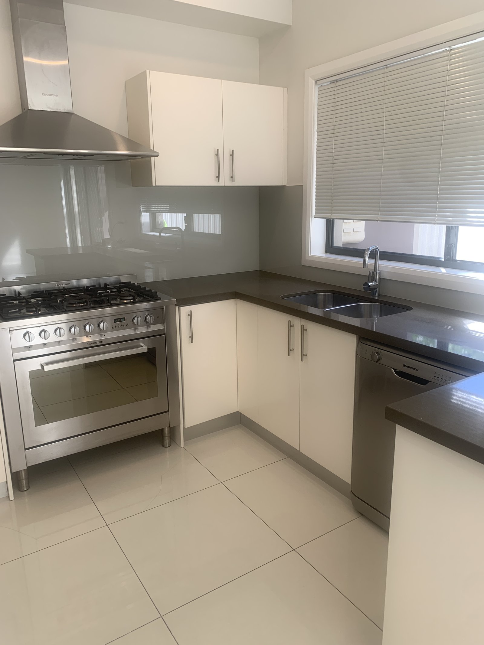 5/171 Moorefields Rd  ROSELANDS 11