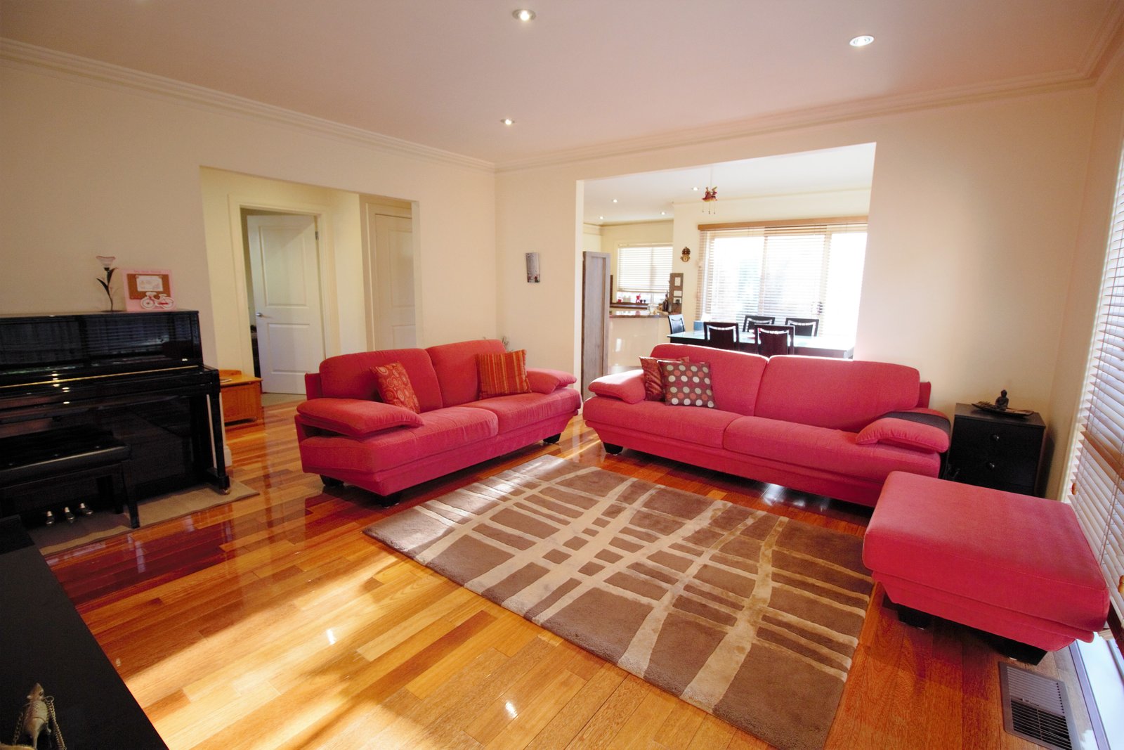 Gallery: 5/177 Blackburn Road