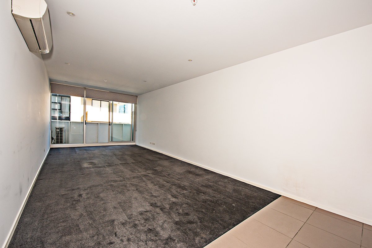 Gallery: 517/77 River Street