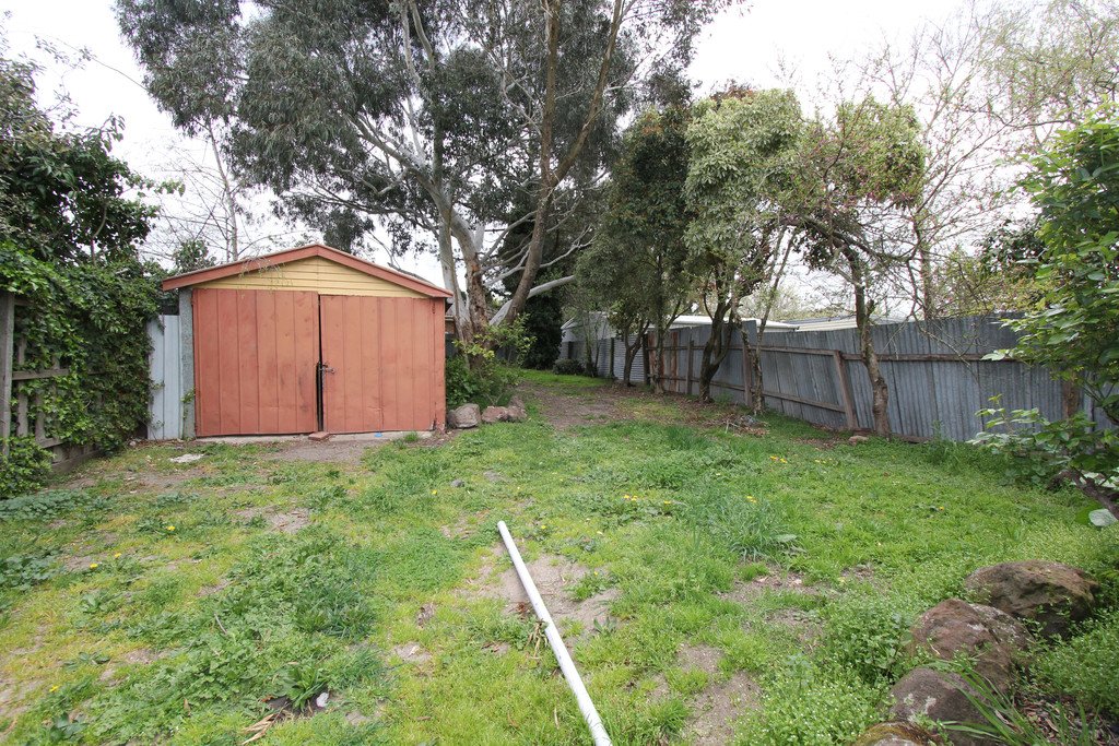 518 Errard Street South REDAN 11