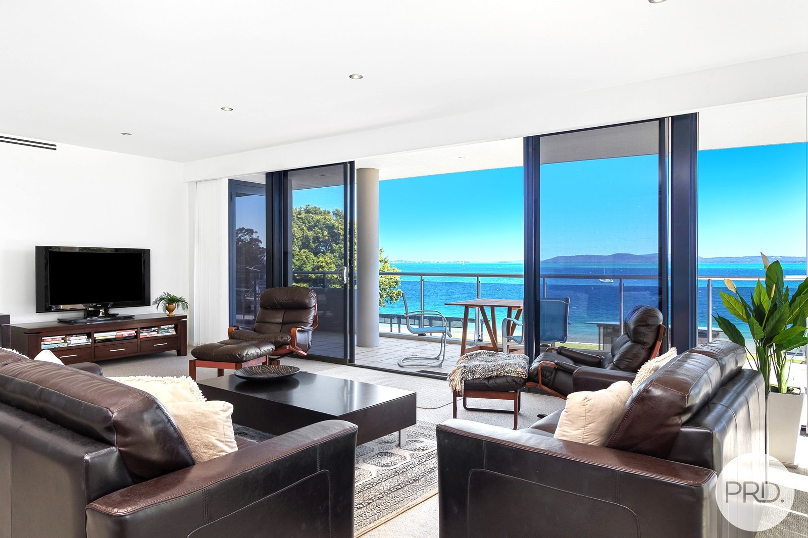 5/18 Kurrawa Close NELSON BAY 5