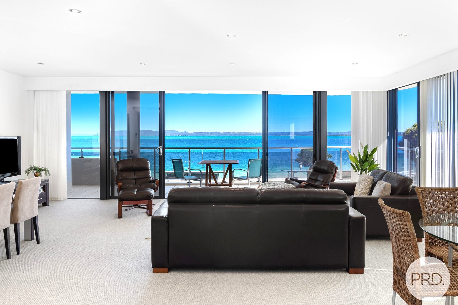 5/18 Kurrawa Close NELSON BAY 9