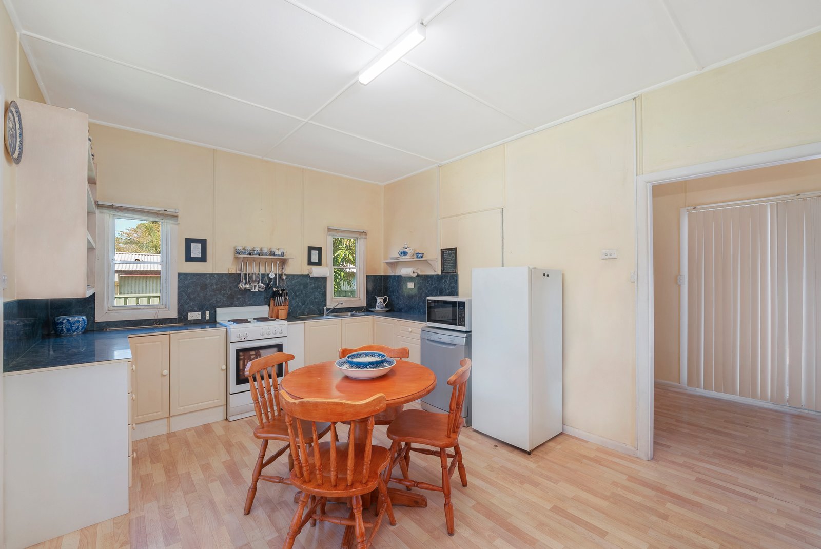 518 Ocean Drive NORTH HAVEN 8