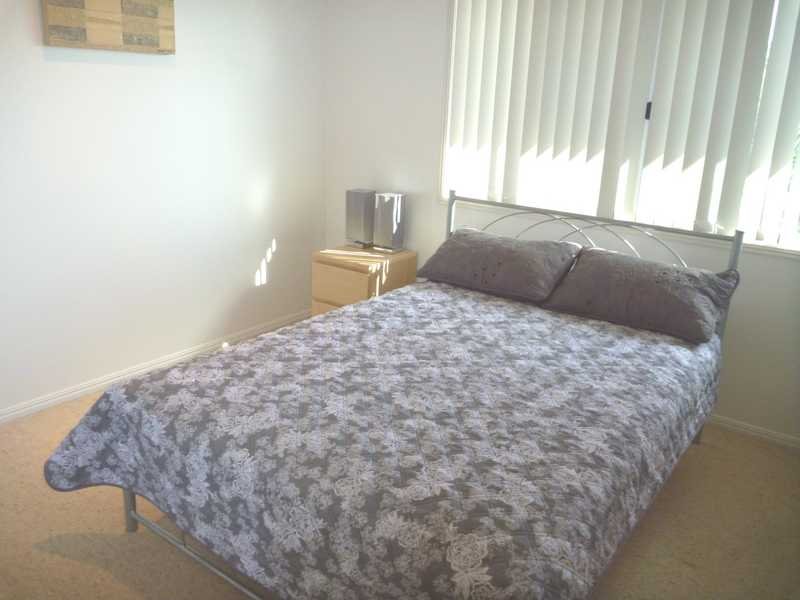 5/18 Pacific Avenue TANNUM SANDS 10