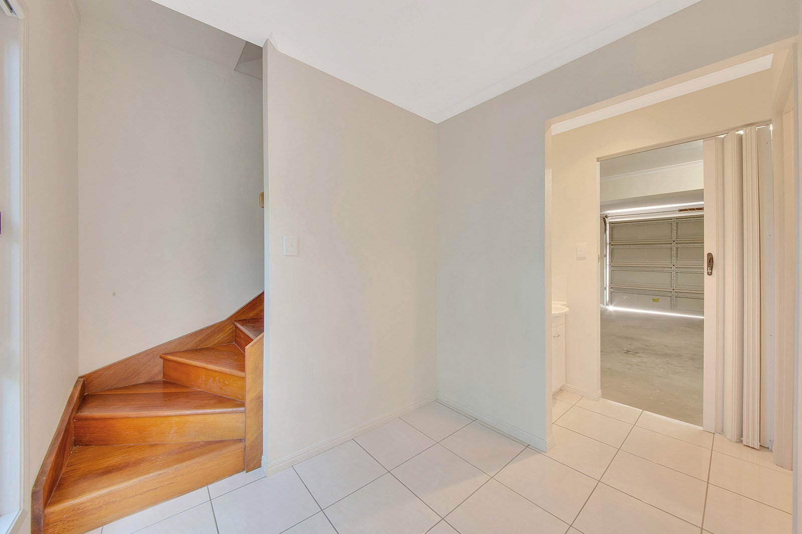 5/18 PACIFIC Avenue TANNUM SANDS 7