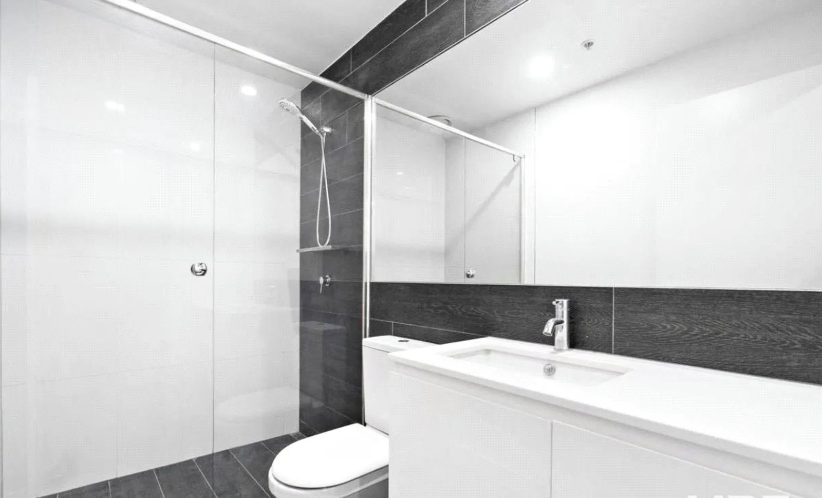 Gallery: 518/163 Fitzroy Street