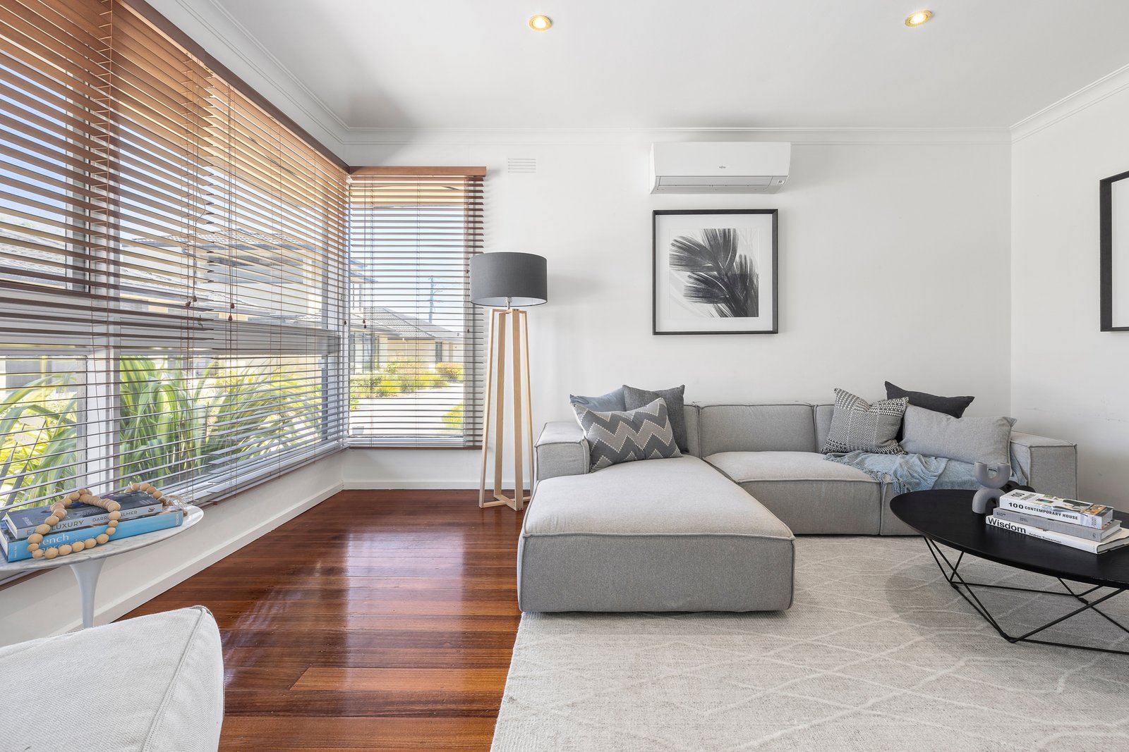 Gallery: 5/184 Beach Road