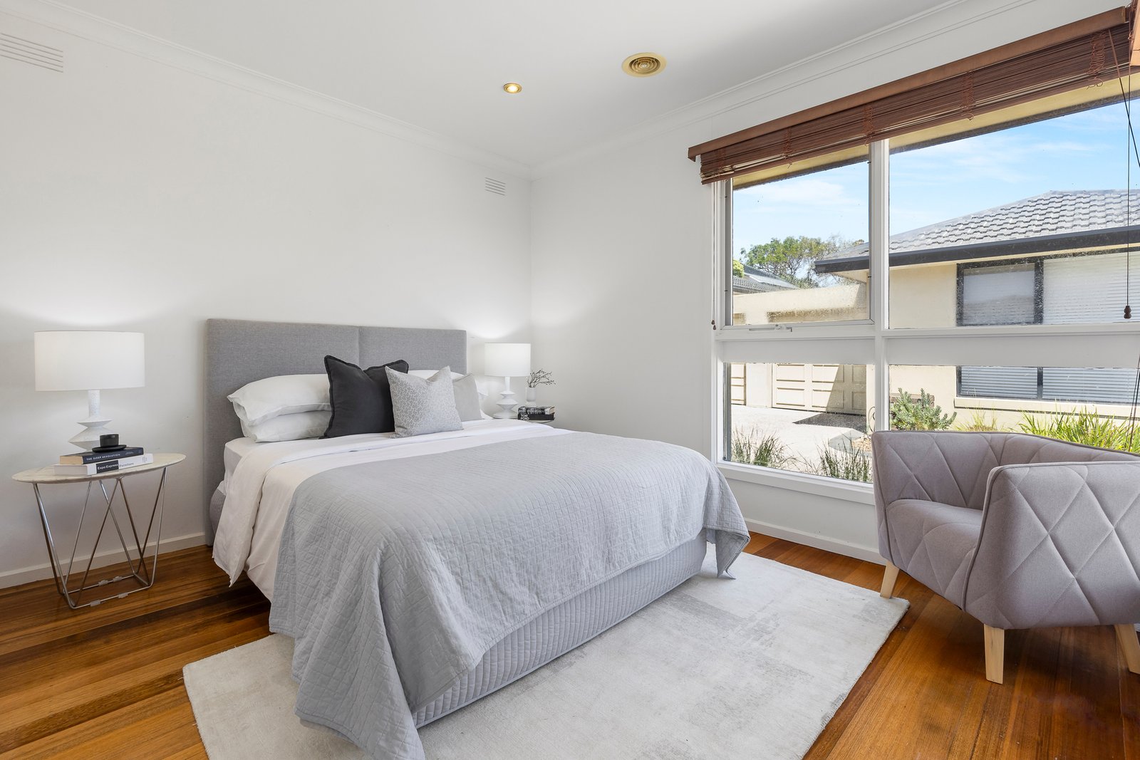 Gallery: 5/184 Beach Road